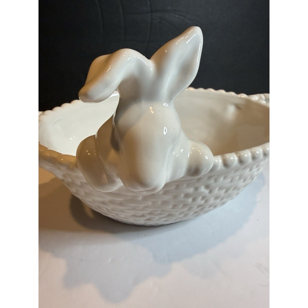Pottery Barn Easter Bunny Candy Dish Basket Serve Bowl Ceramic Figural Rabbit - Picture 2 of 7